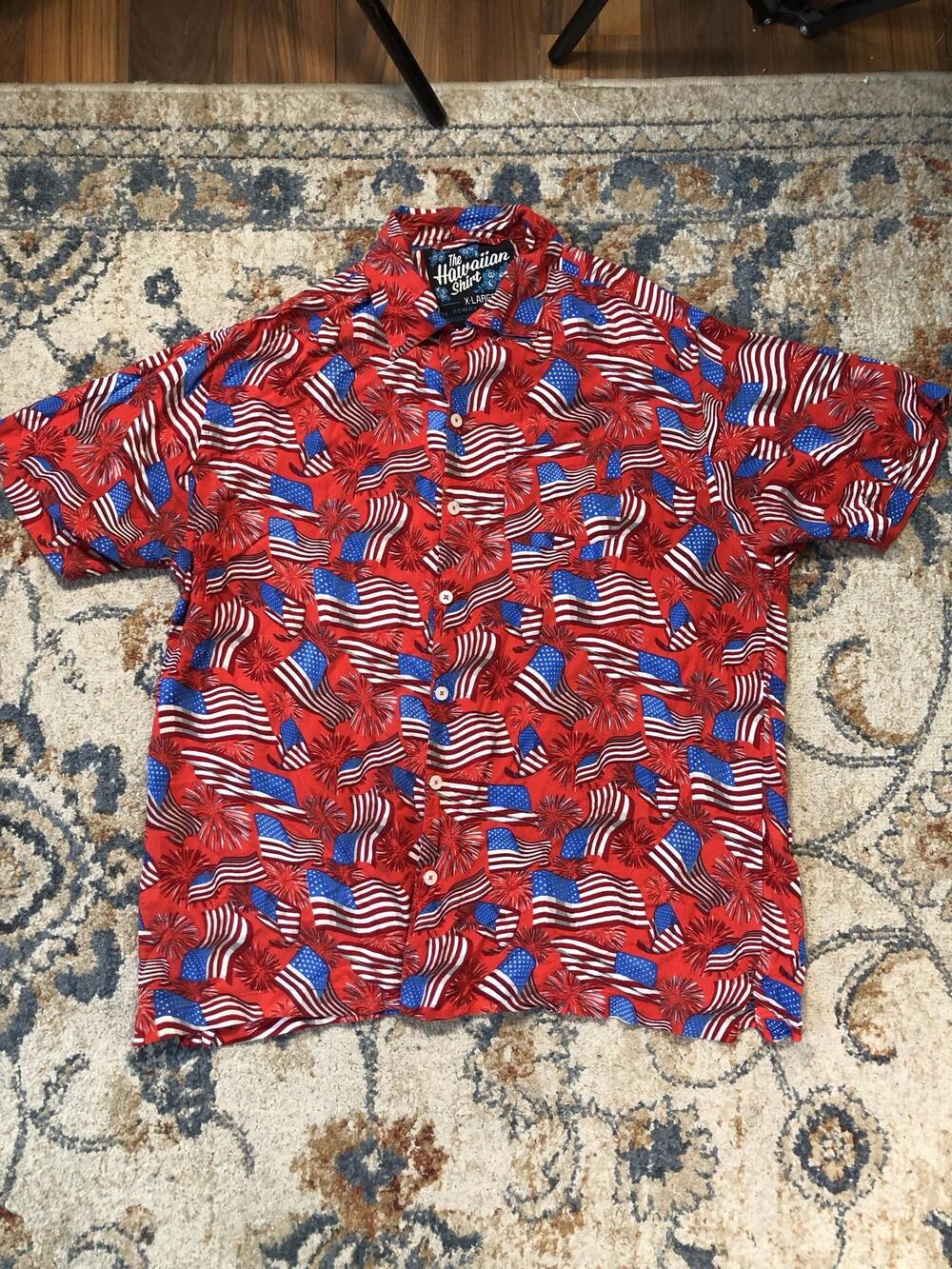 Rowdy Gentleman Shirt Mens XL Hawaiian USA Flag Fireworks Short Sleeve Button Up